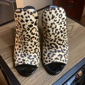 Cheetah print women’s heel
